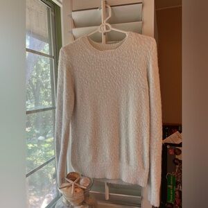 NEW NEVER WORN Fuzzy White Sweater